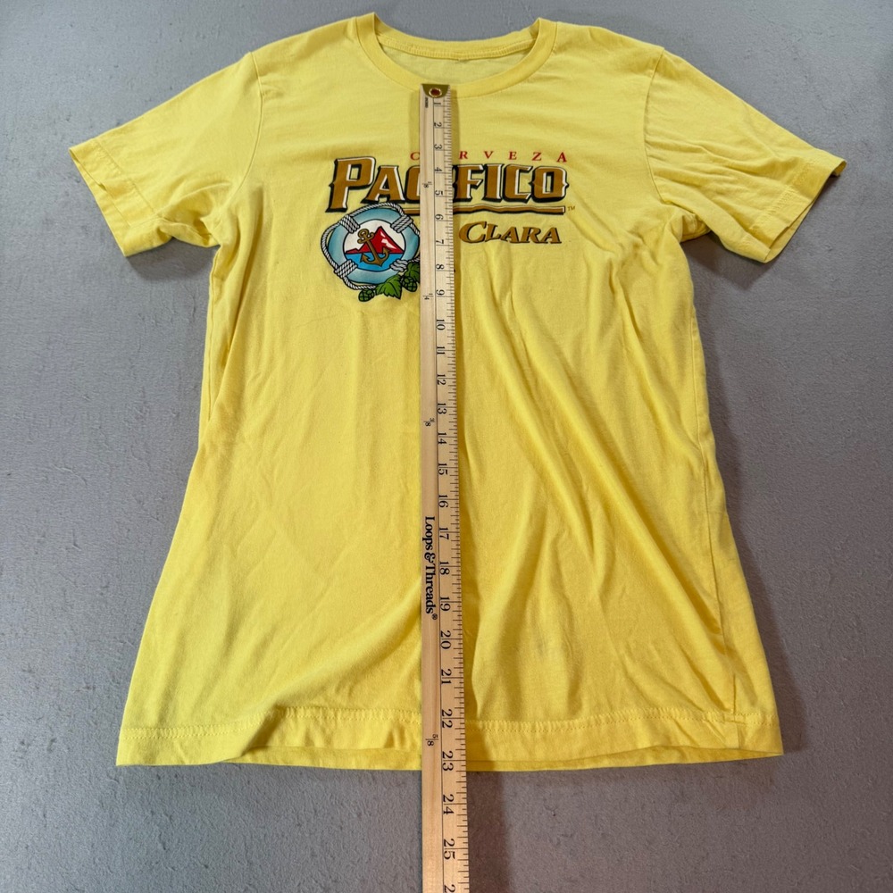 Pacifico Clara Cerveza Beer Graphic T-Shirt Yellow Mens Small S Short Sleeve - Picture 4 of 4